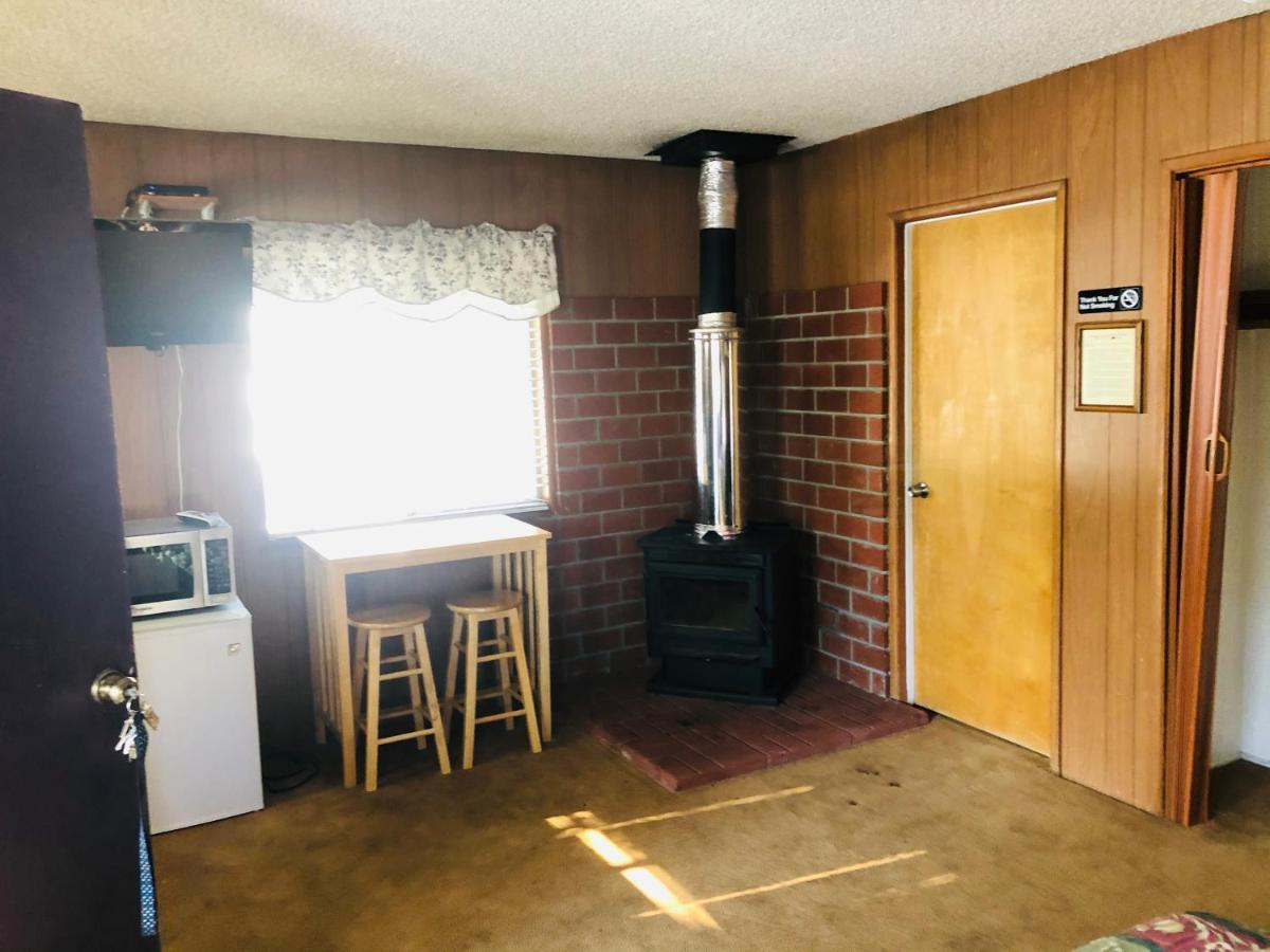 Mountain View Cabins Wrightwood Ngoại thất bức ảnh